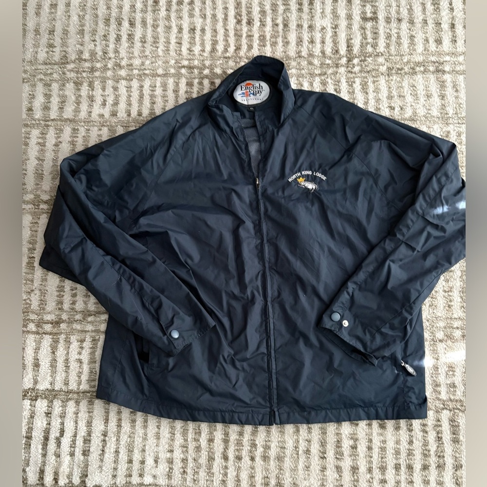 English bay sportswear north king lodge navy windbreaker jacket size XL